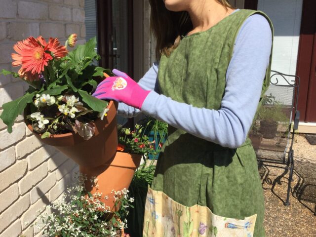 CAROL CRAIG STITCHERY 210-259-7202